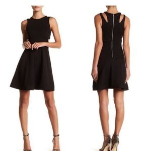 NWT FRENCH CONNECTION Black Cutout Dress Size 4‎